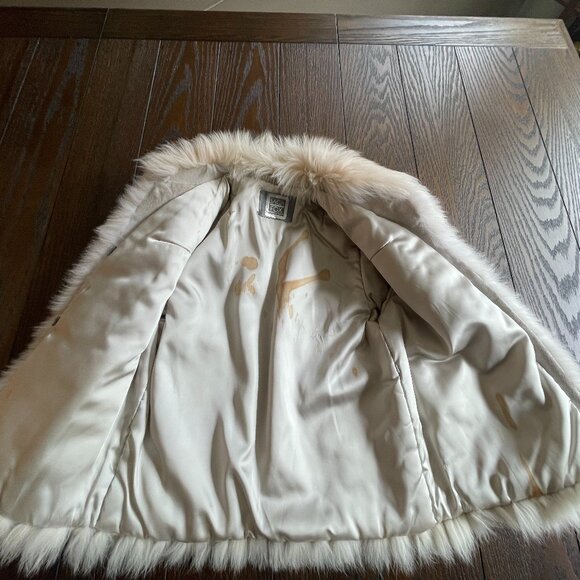 Vintage Saga Genuine Fox Fur Coat made in Finland - Picture 7 of 13